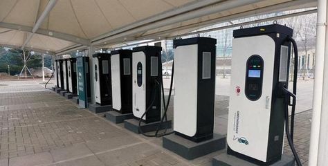 充电桩日益完善,新能源汽车&ldquo;终结&rdquo;燃油车还要等多久?