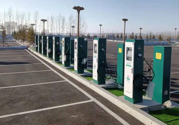 新能源充电桩前景广阔，度满满充电桩加盟 成本、流程与市场机遇全解析